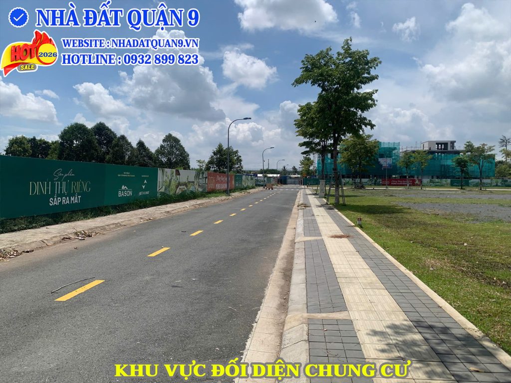 Biệt thự Ba Son đối diện chung cư Đông Tăng Long